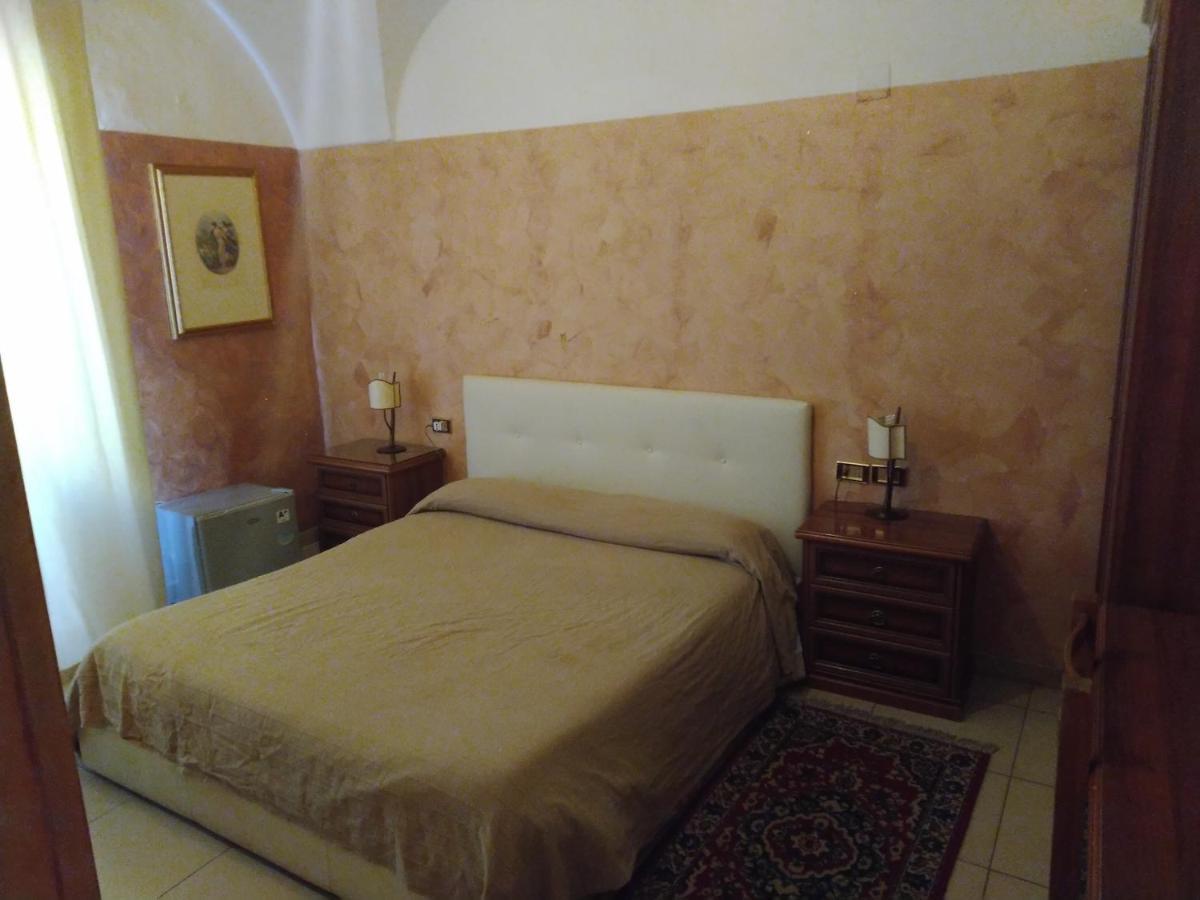 קטאניה Hotel Centrale Europa מראה חיצוני תמונה