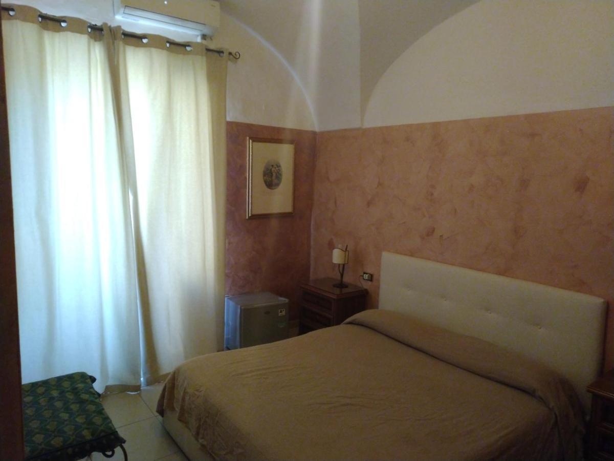 קטאניה Hotel Centrale Europa מראה חיצוני תמונה
