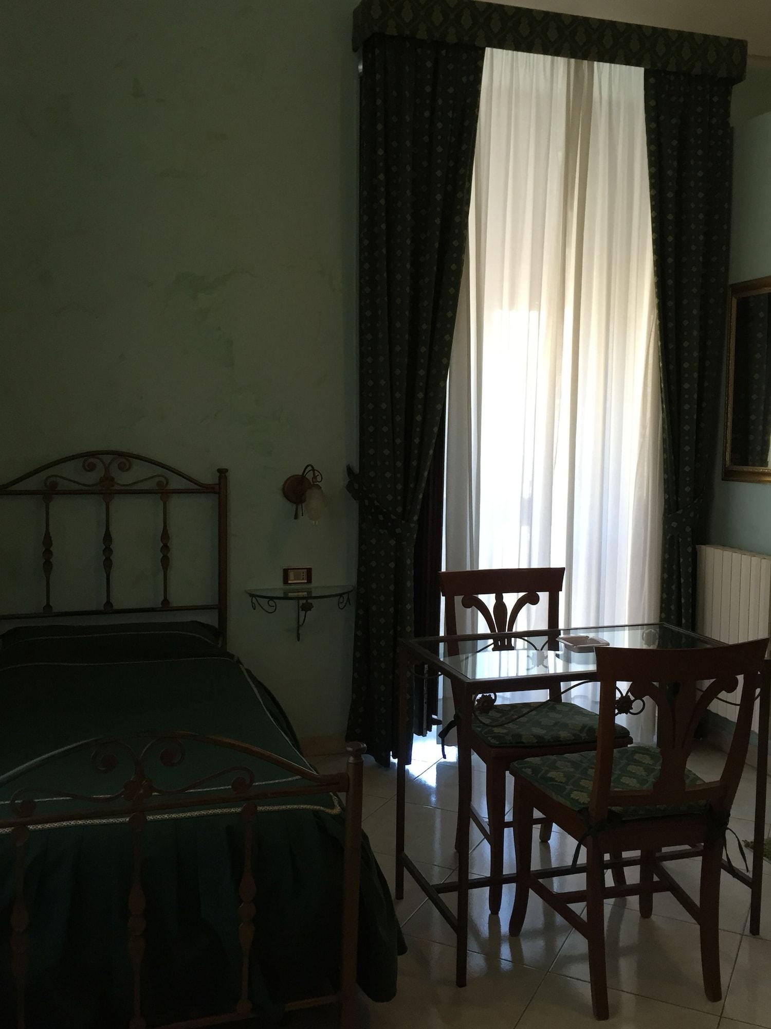 קטאניה Hotel Centrale Europa מראה חיצוני תמונה