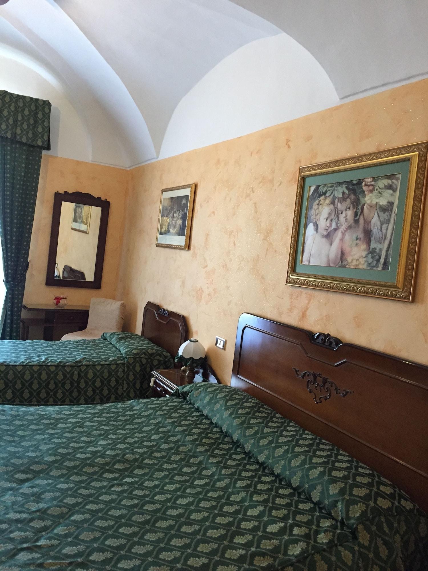 קטאניה Hotel Centrale Europa מראה חיצוני תמונה